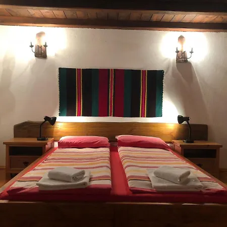 Holiday home Къща За Гости Младата Баба