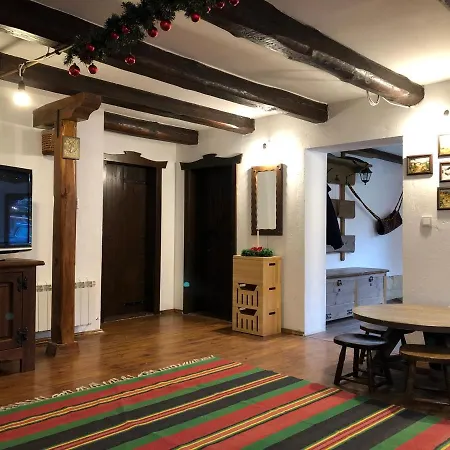 Holiday home Къща За Гости Младата Баба *